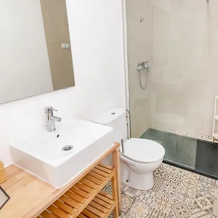 Bhost - Cinteria Apartment Málaga Buitenkant foto